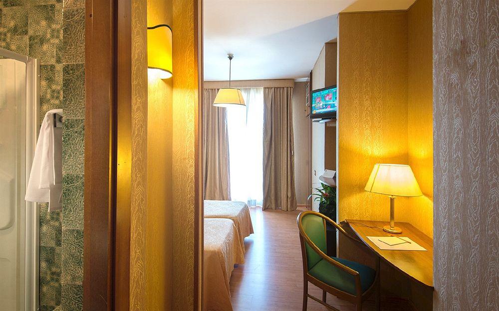 Park Hotel Blanc Et Noir 罗马 外观 照片